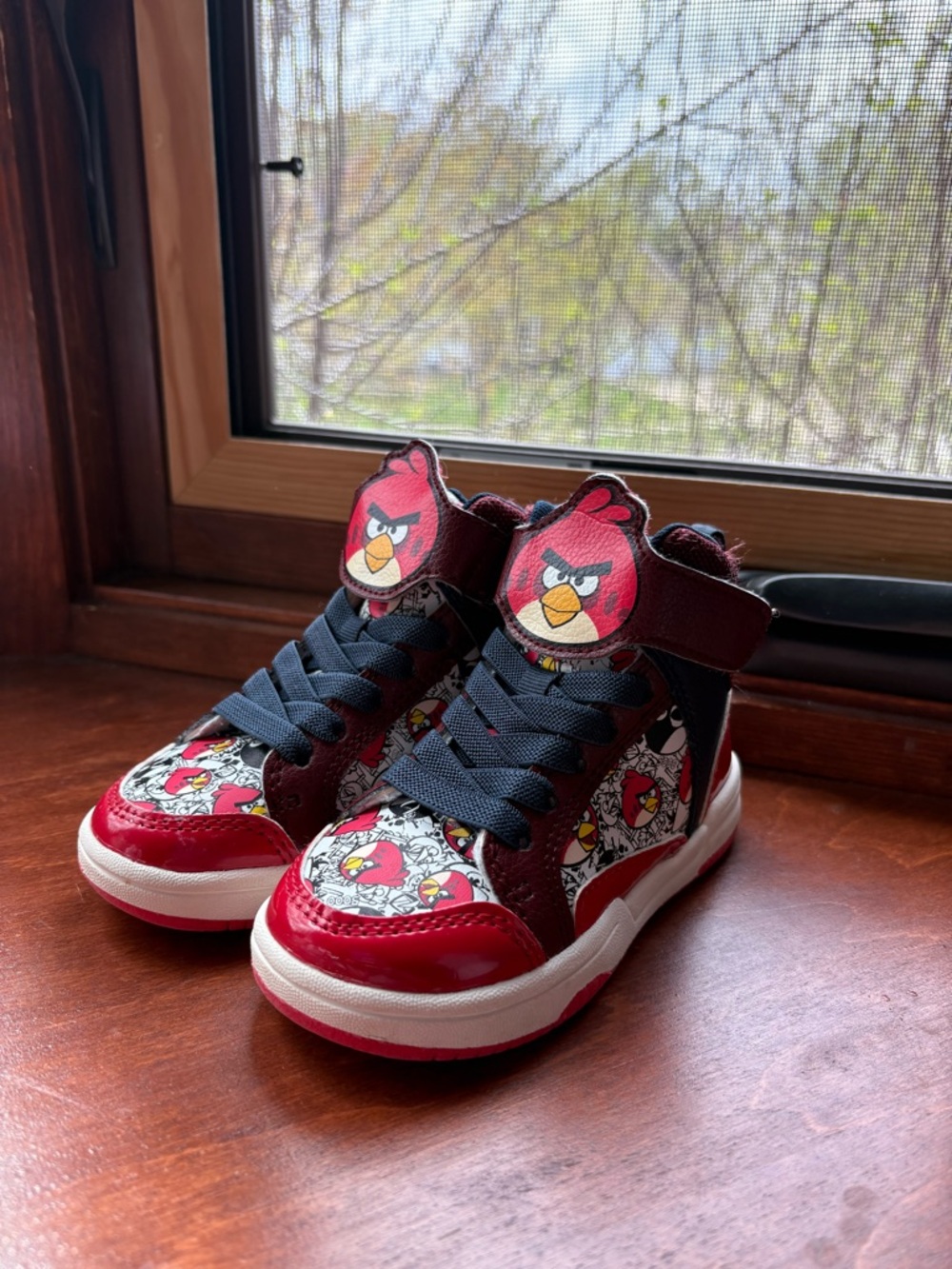 RARE H&M Angry Birds Slip-on Velcro Toddler Sneakers